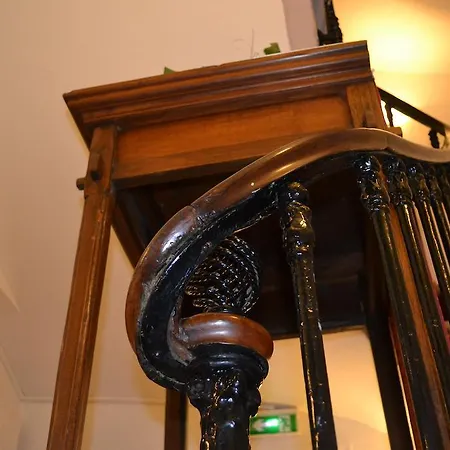 William's Opera Otel Paris