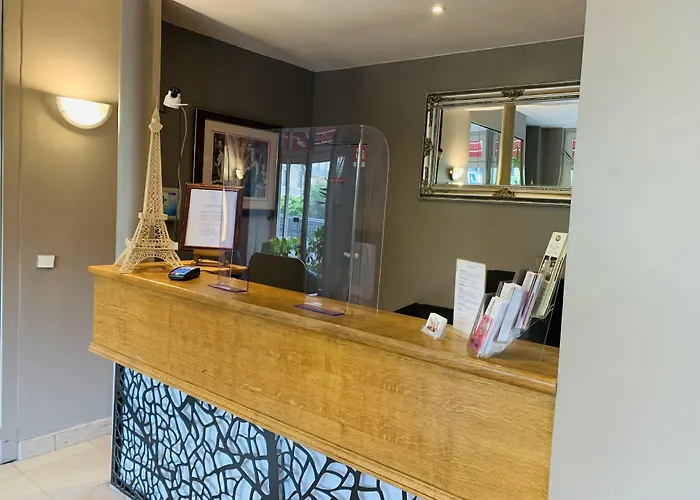 William's Opera 3* Parigi